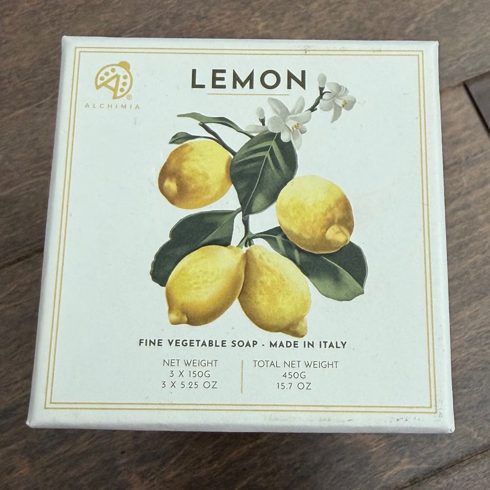 Fine Vegetable Italian Lemon Soap